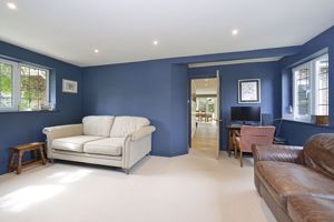 Photo 19- click for photo gallery